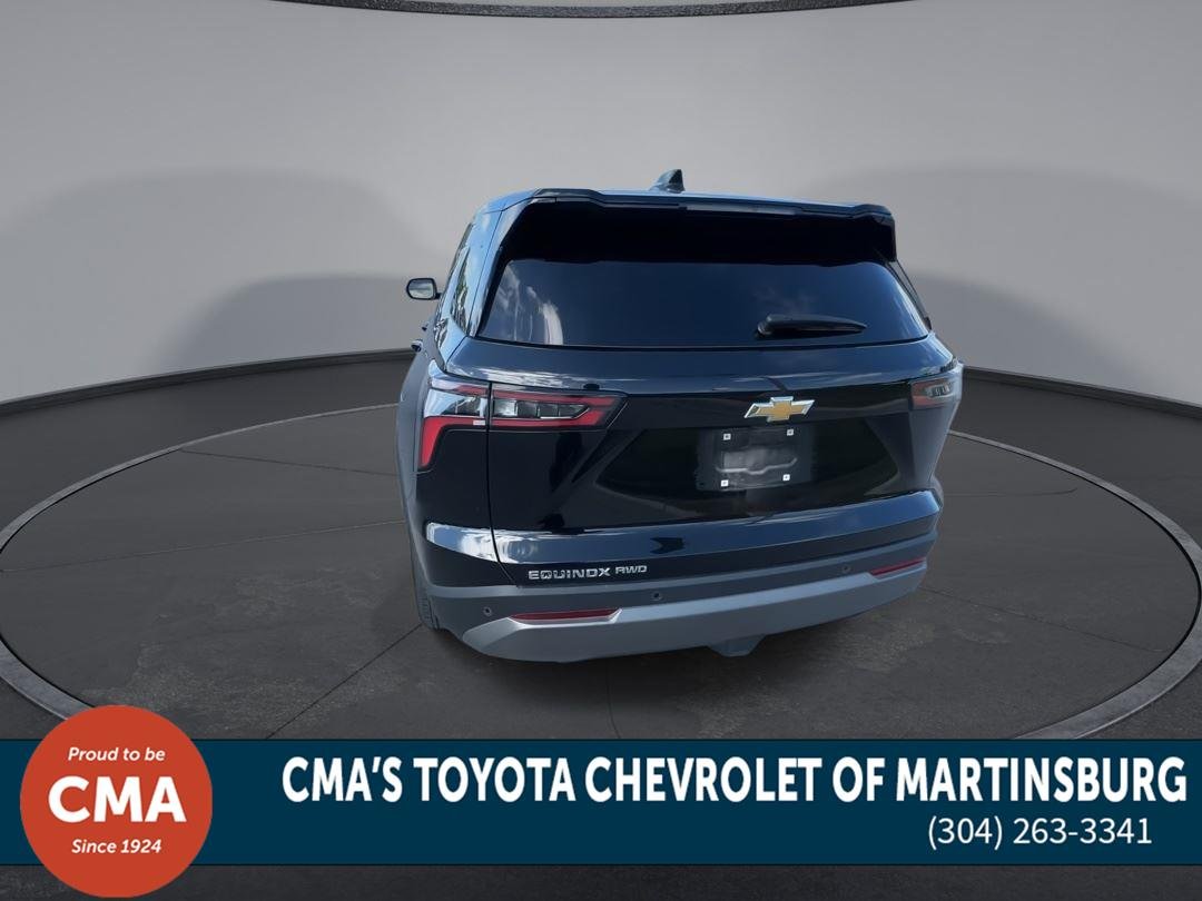 Used 2025 Mosaic Black Metallic Chevrolet AWD LT image 7