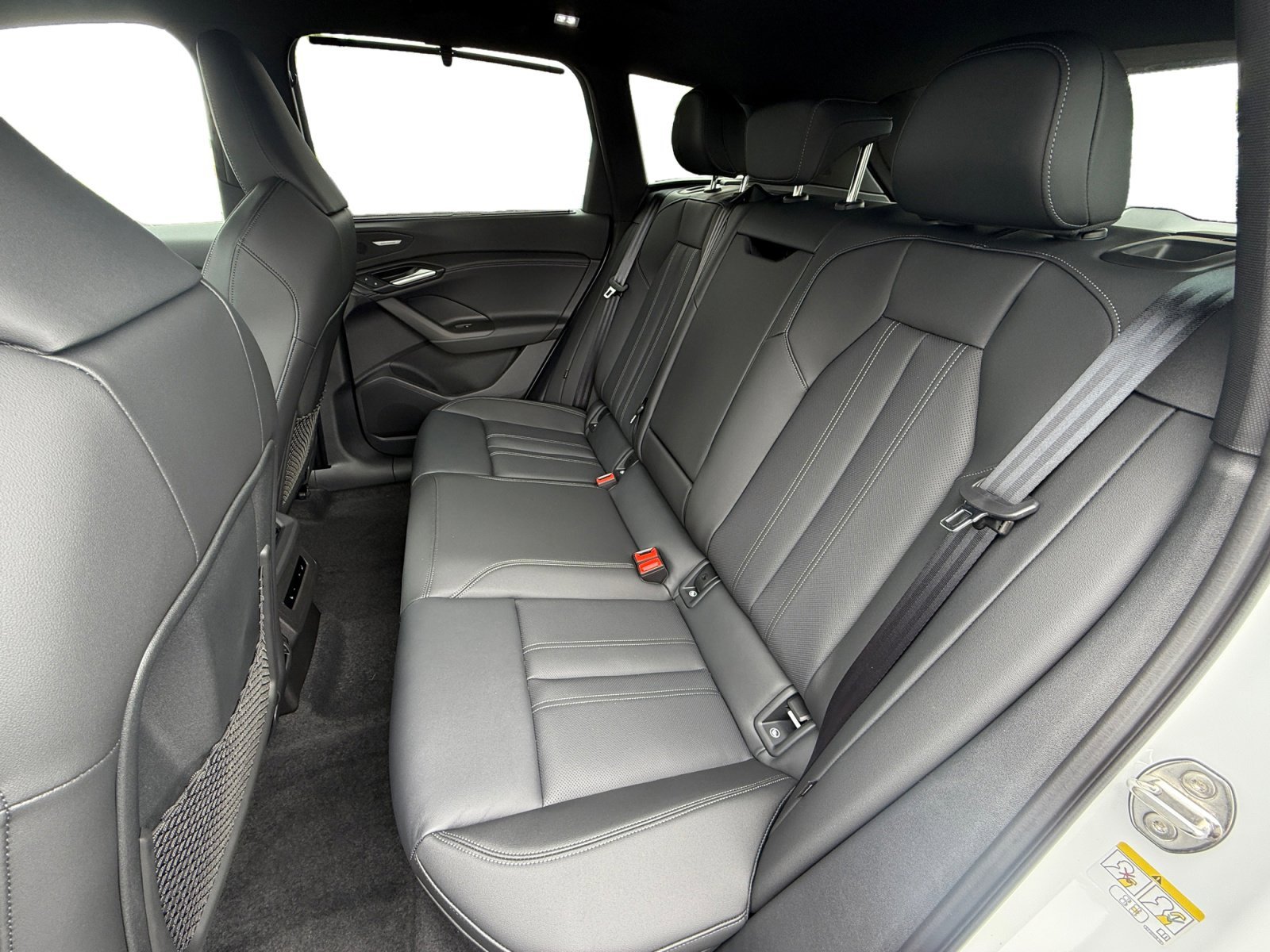 New 2027 GLACIER WHITE Audi Premium Plus quattro image 16