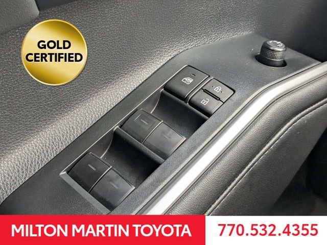 Certified Used 2025  Toyota XLE image 29