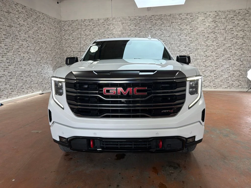 Used 2022 Summit White GMC AT4 image 2