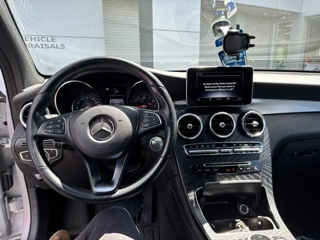 Used 2019 White Mercedes-Benz GLC 300 image 5