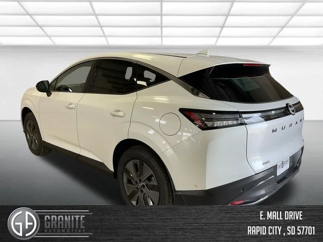 New 2025 Everest White TriCoat Nissan SL image 8