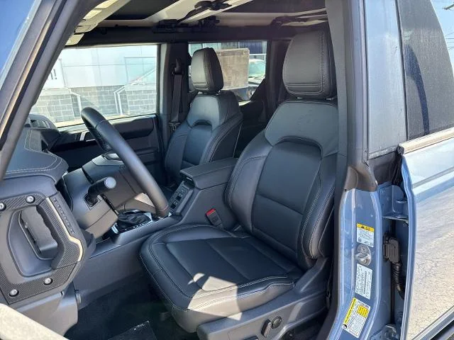 New 2025 Azure Gray Metallic Tri-Coat Ford Badlands® image 41