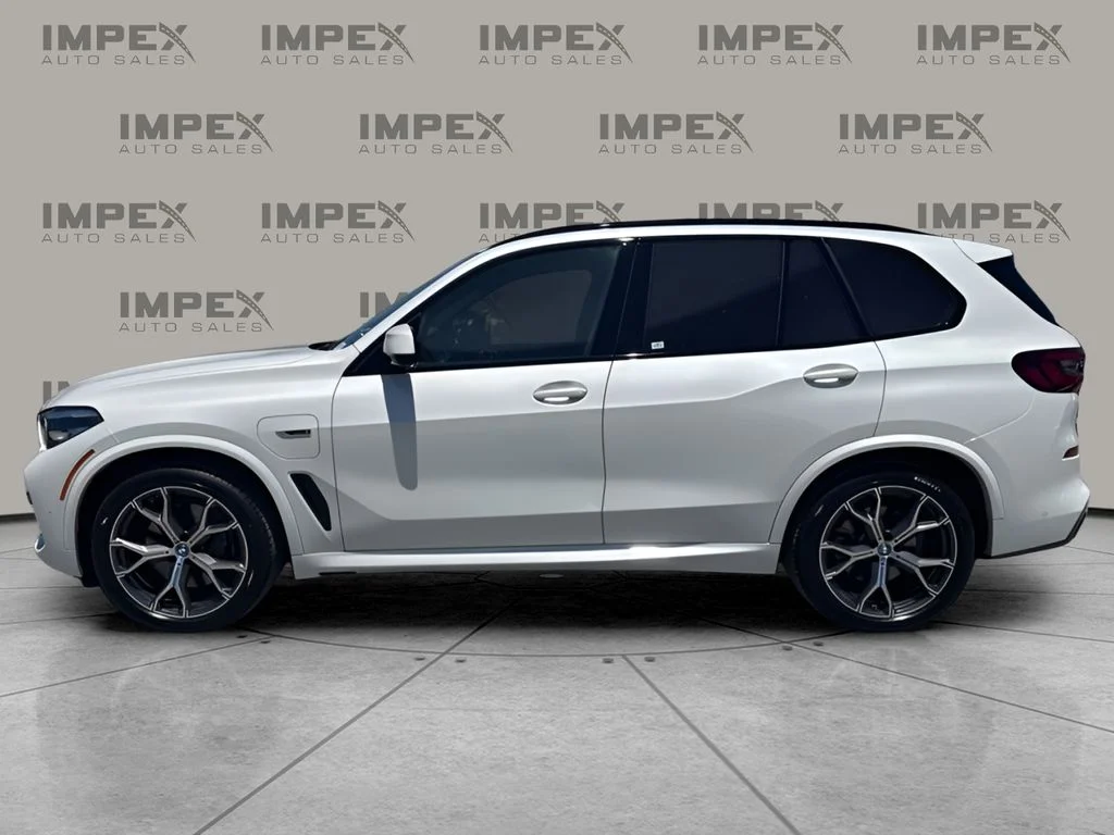 Used 2023 White BMW xDrive45e image 2