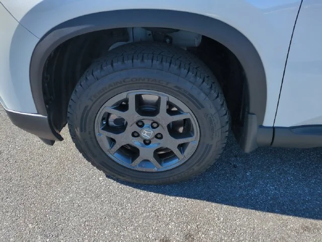 Used 2026 White Honda TrailSport image 10