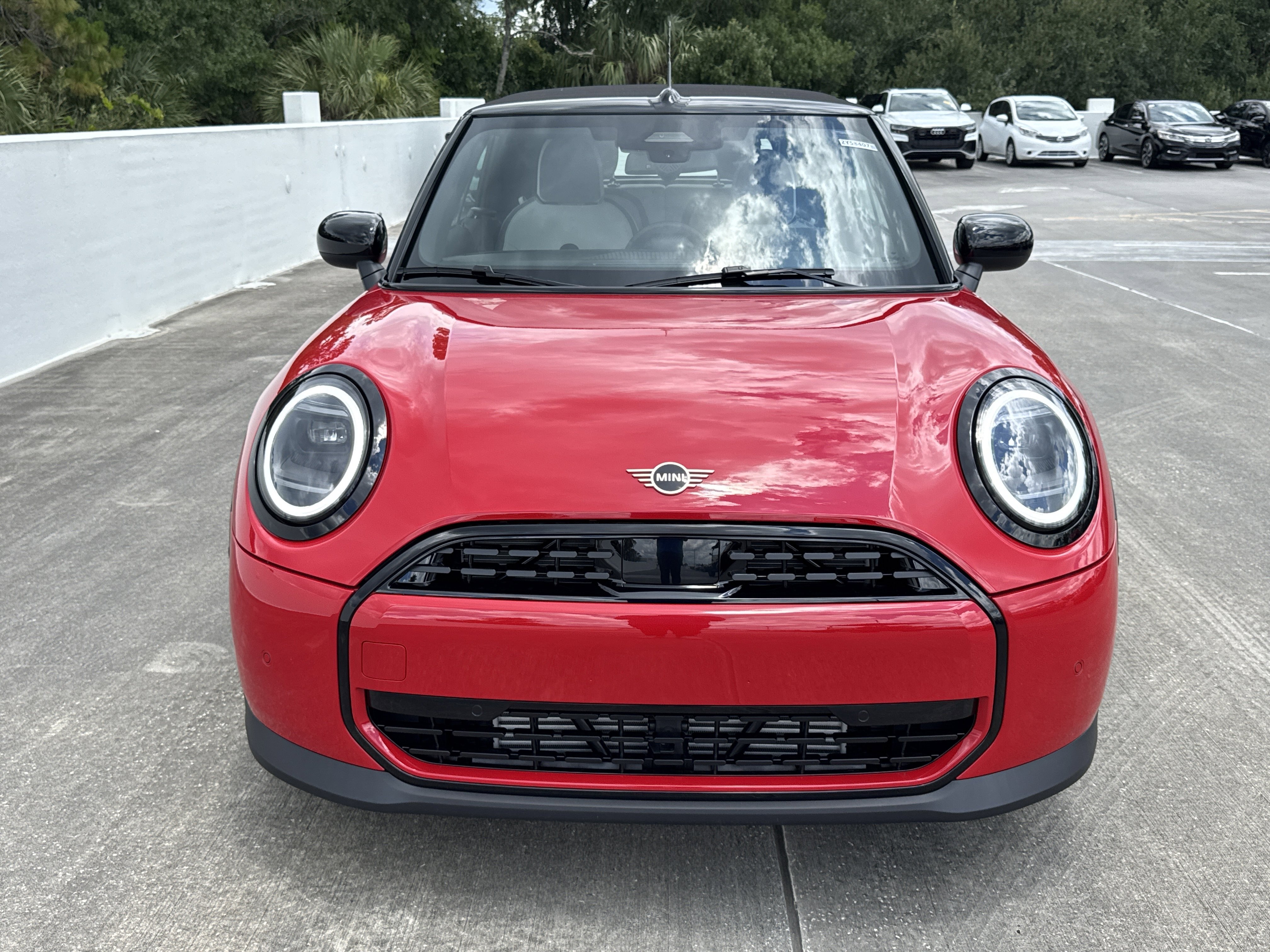 New 2026 Chili Red MINI Signature Plus image 2