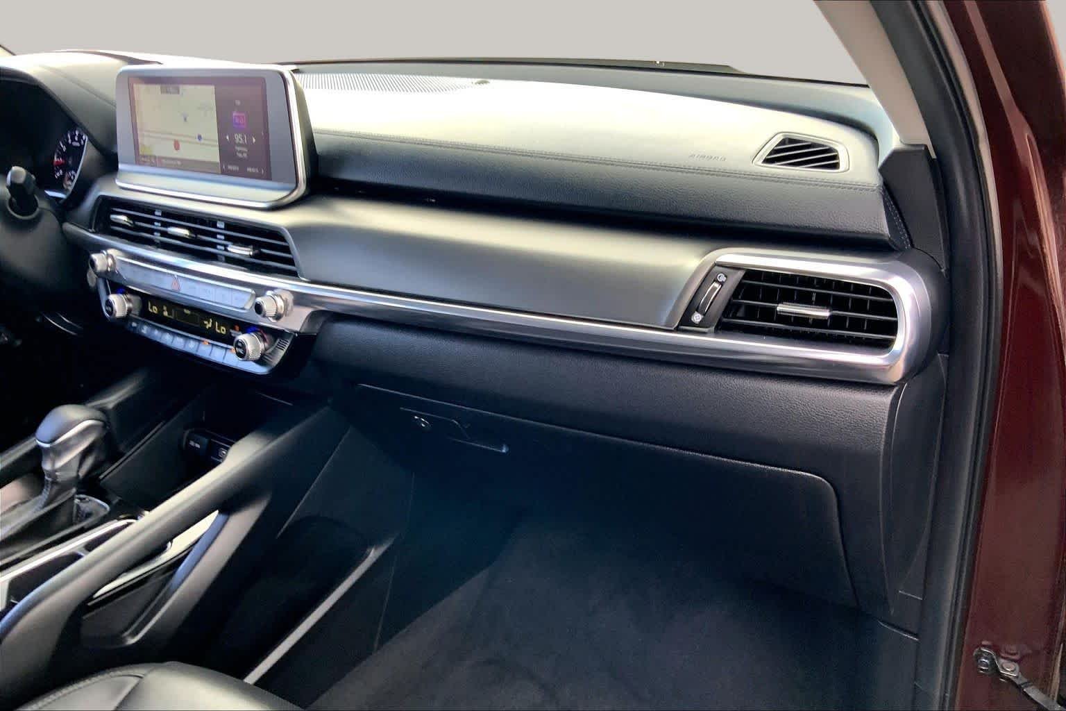2022 Kia Telluride LX - Photo 16