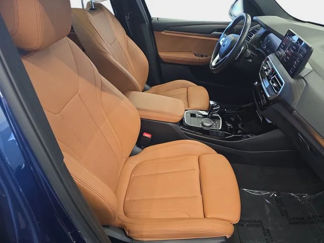 Used 2022 Blue BMW xDrive30i image 12