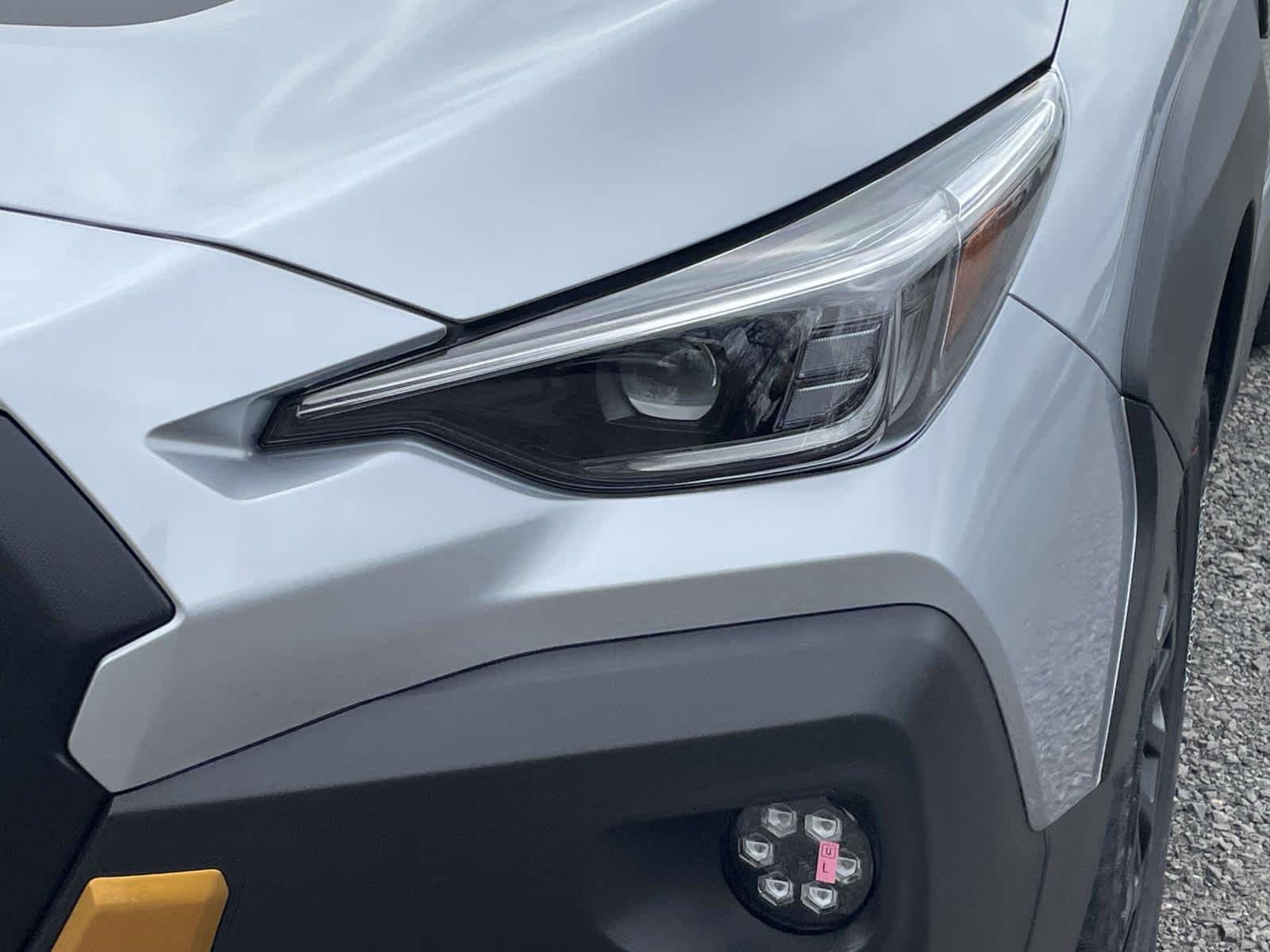 New 2026 Ice Silver Metallic Subaru Wilderness image 9