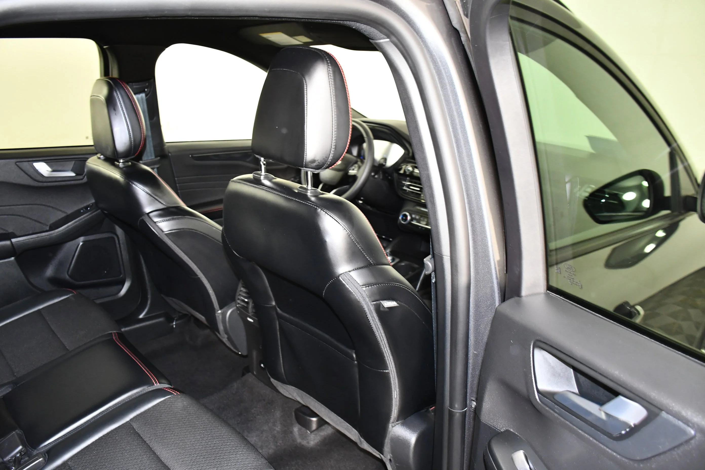 Used 2025 Gray Metallic Ford ST-Line image 42