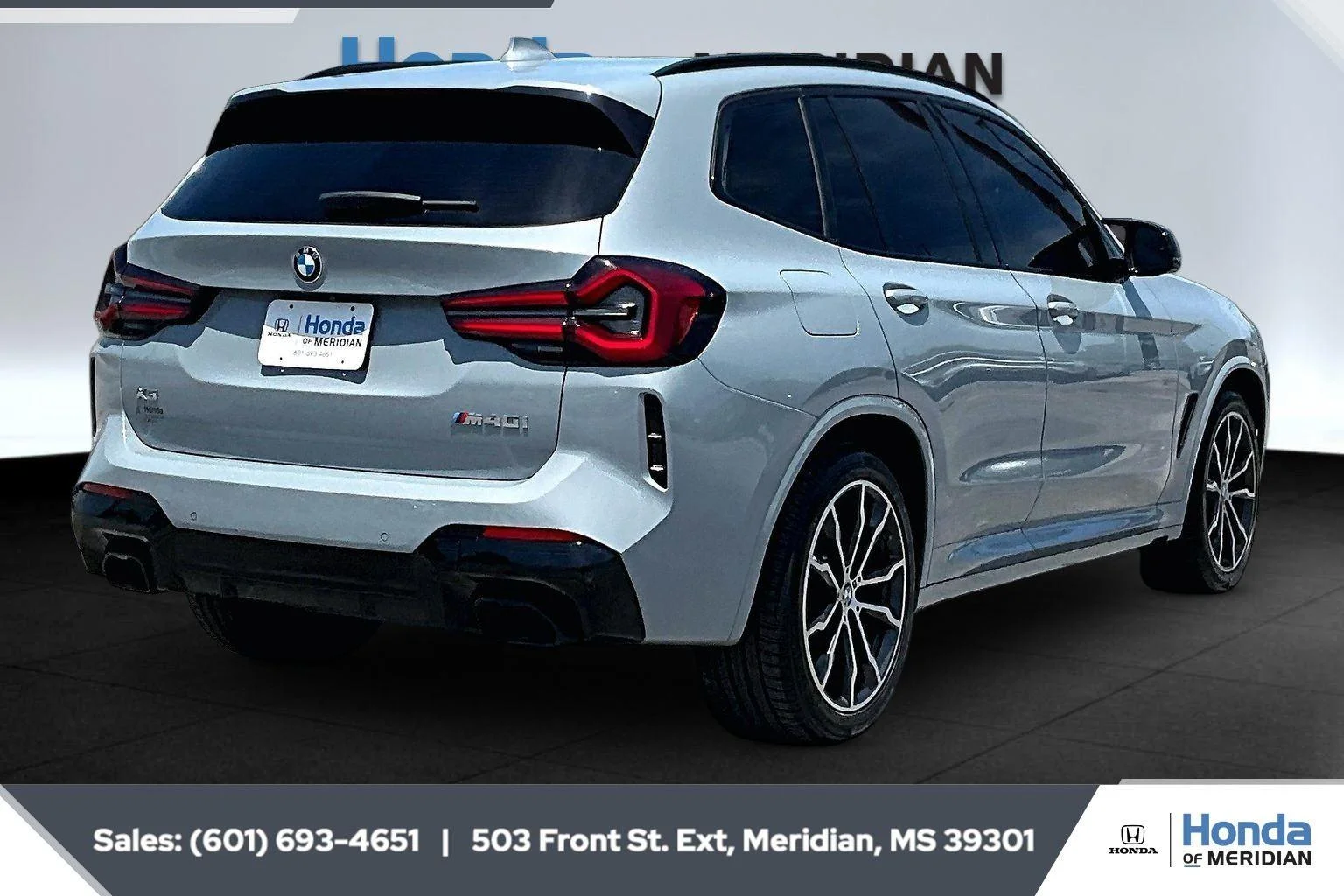 Used 2023 Brooklyn Grey Metallic BMW M40i image 11
