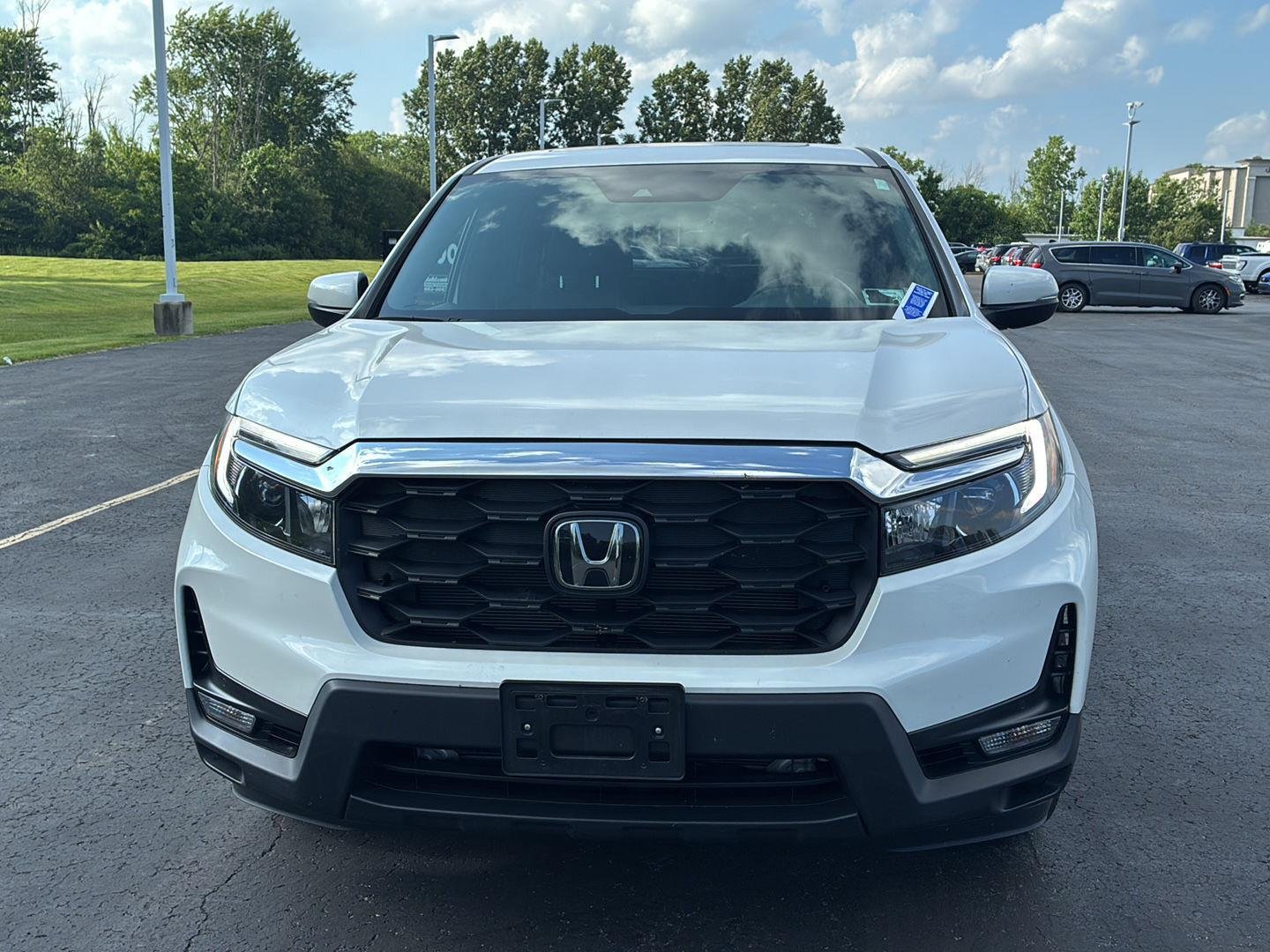 Certified Used 2023 Platinum White Pearl Honda EX-L image 15