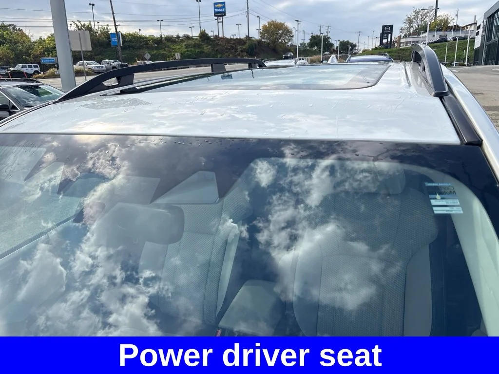 Used 2022 White Subaru Premium image 12