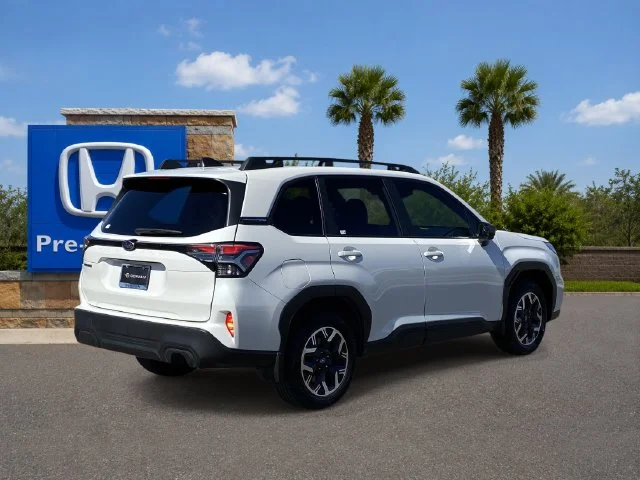 Used 2025 Crystal White Pearl Subaru Premium image 5