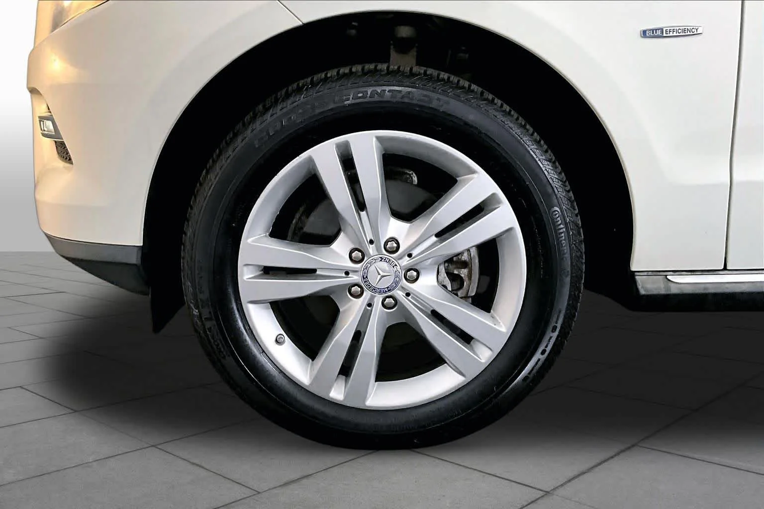 Used 2012 Arctic White Mercedes-Benz ML 350 image 11