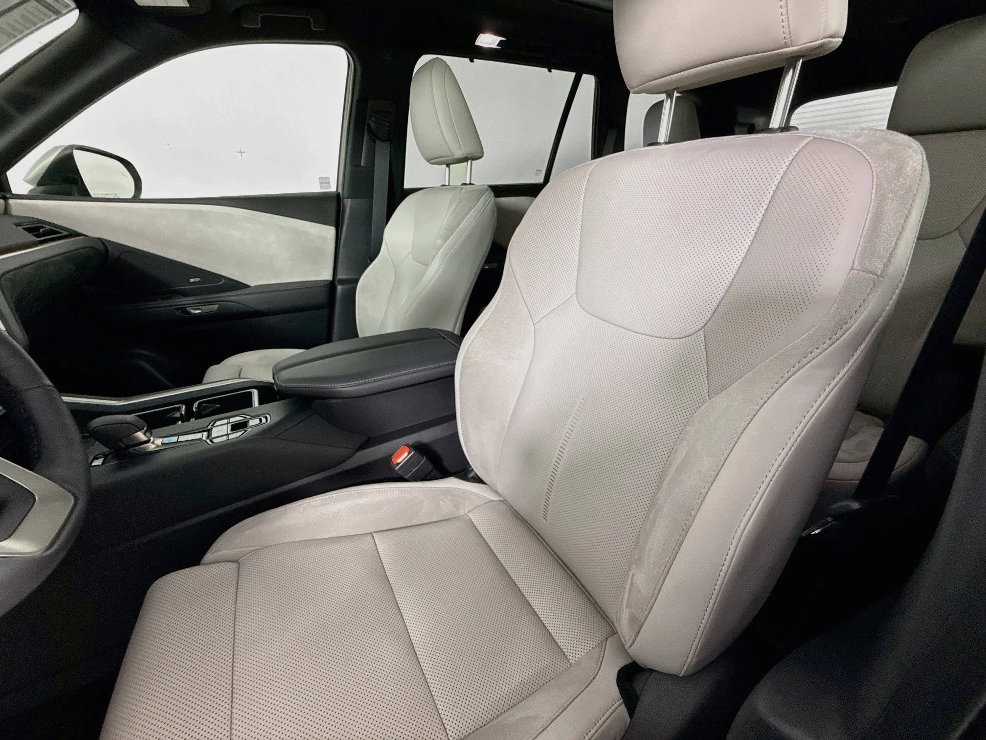 Certified Used 2025 Celestial Silver Metallic Lexus 350 Luxury image 11