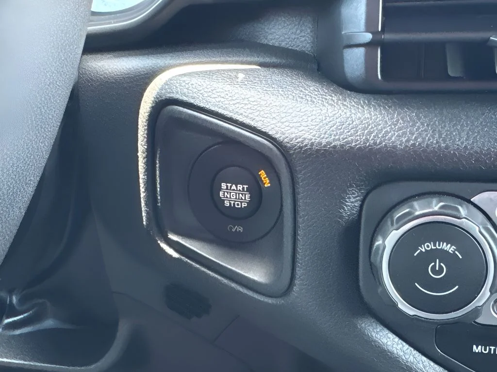 Used 2024 Black Jeep Sport S image 20
