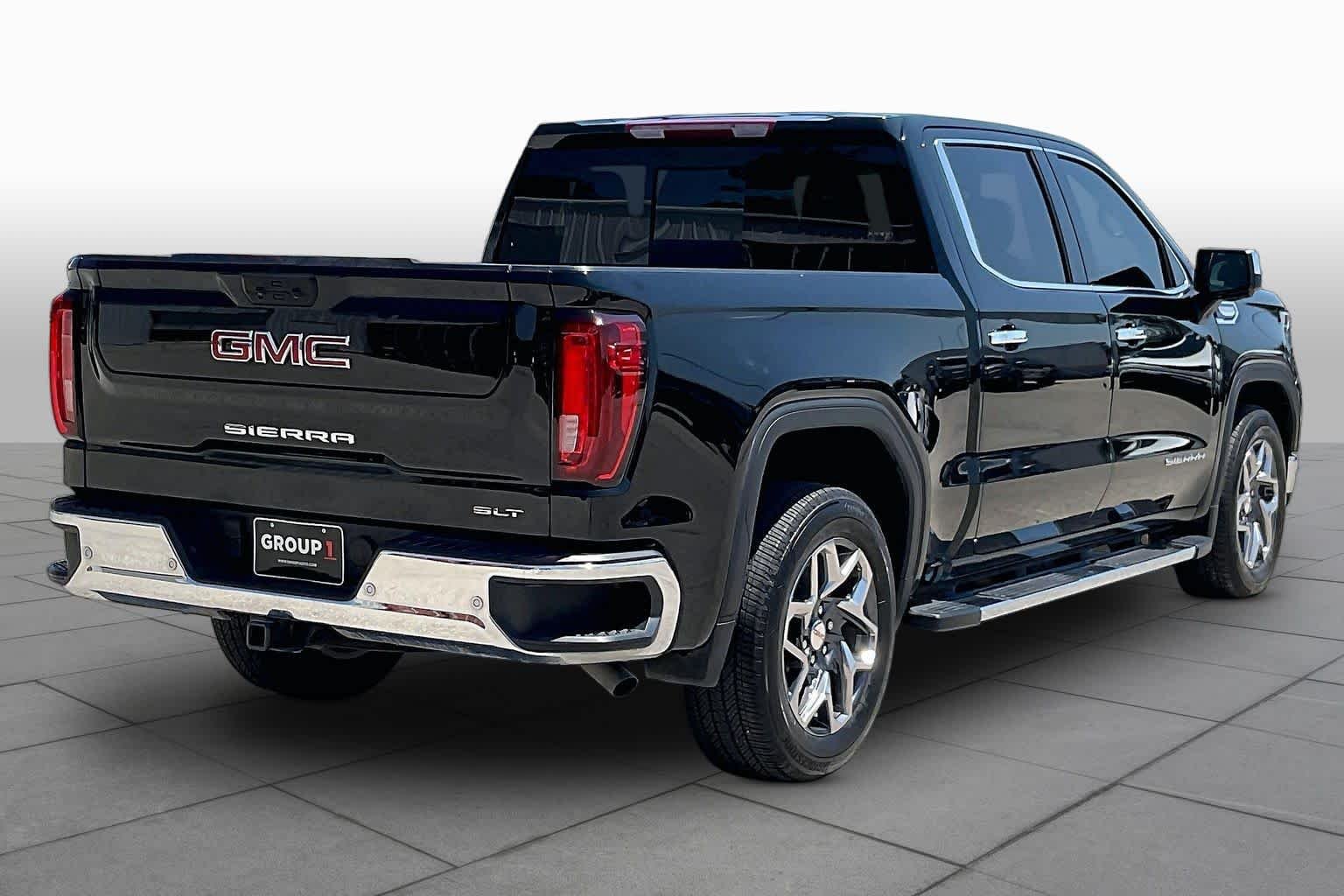 Used 2026 Onyx Black GMC SLT image 13