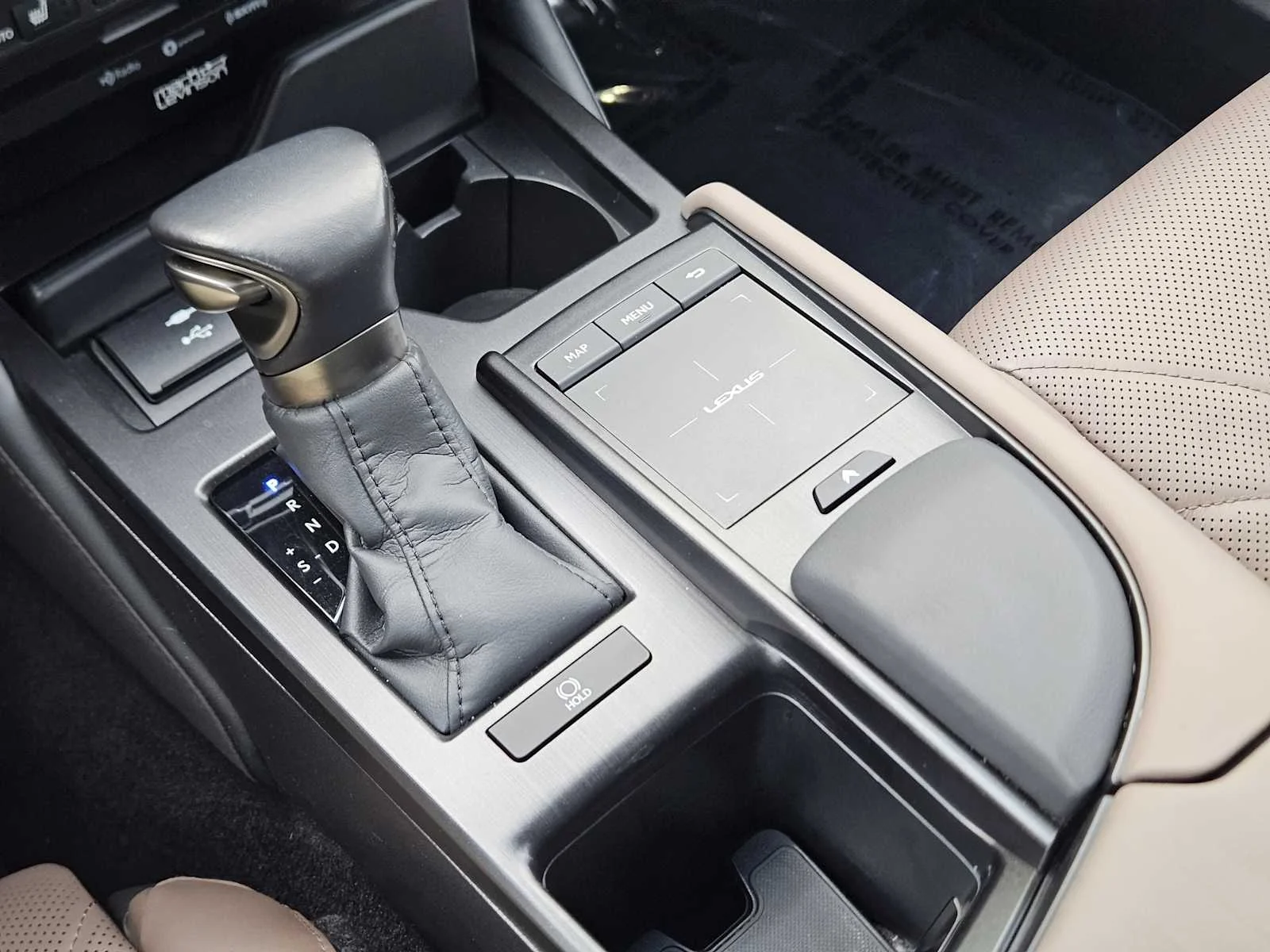 Certified Used 2022 IRIDIUM Lexus Ultra Luxury image 14