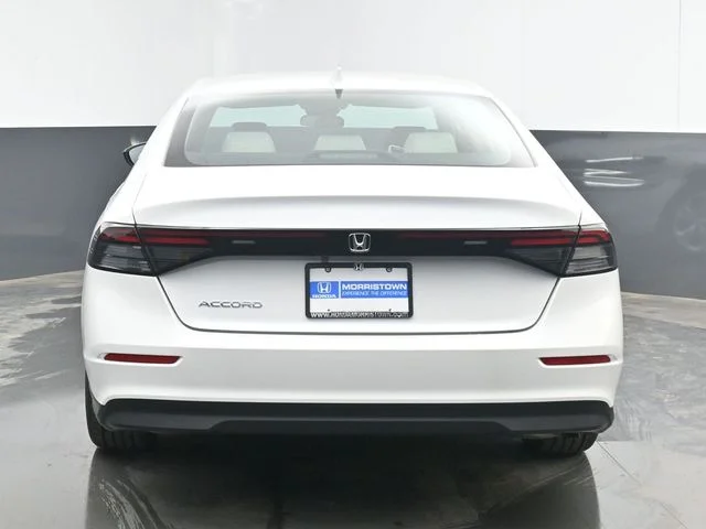 New 2026 Platinum White Pearl Honda LX image 12