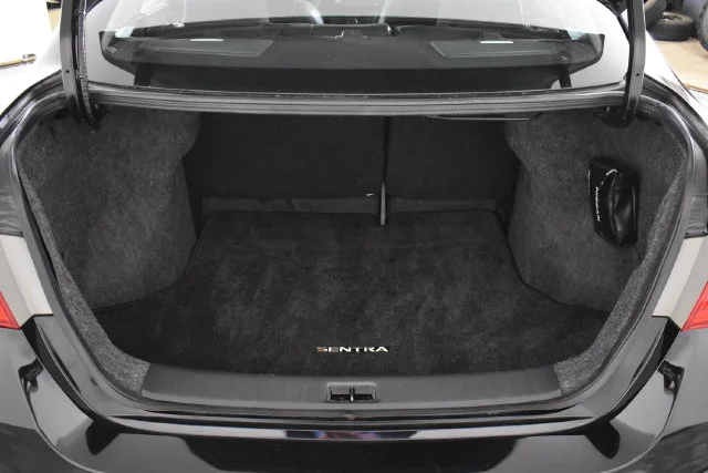 Used 2019 Black Nissan SR image 18