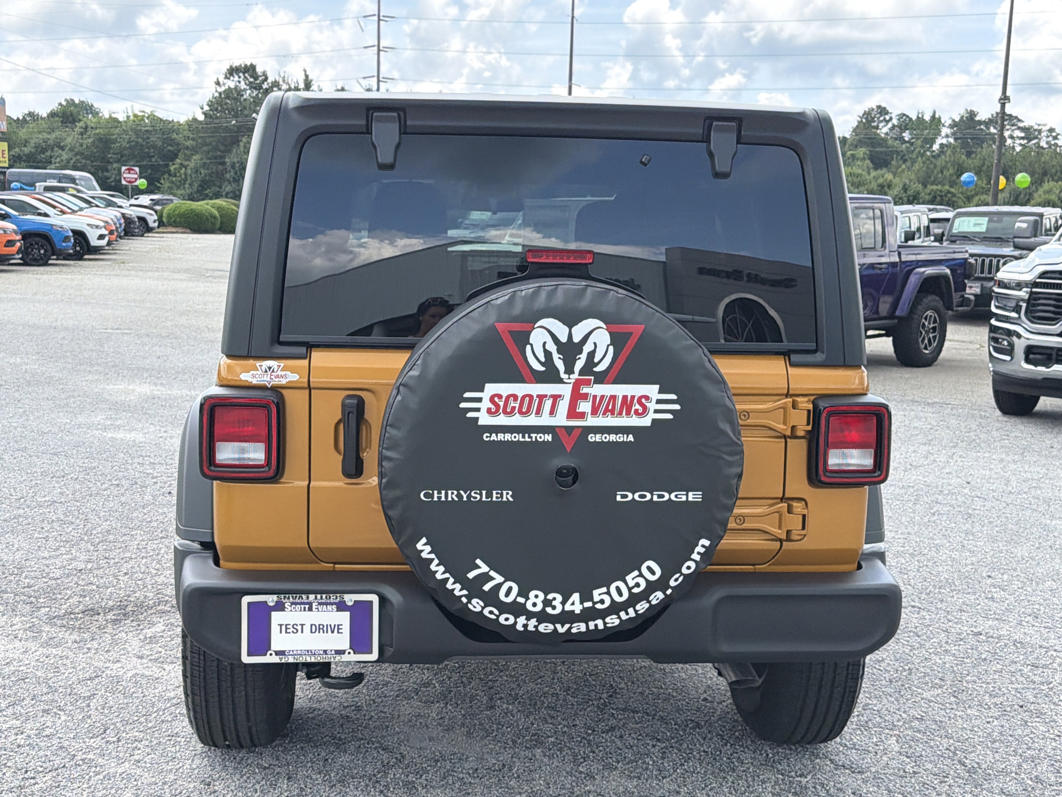 New 2026 Goldilocks Jeep Sport S image 7