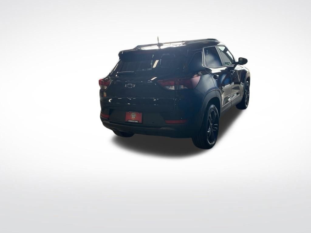 New 2026 Mosaic Black Metallic Chevrolet LT image 17