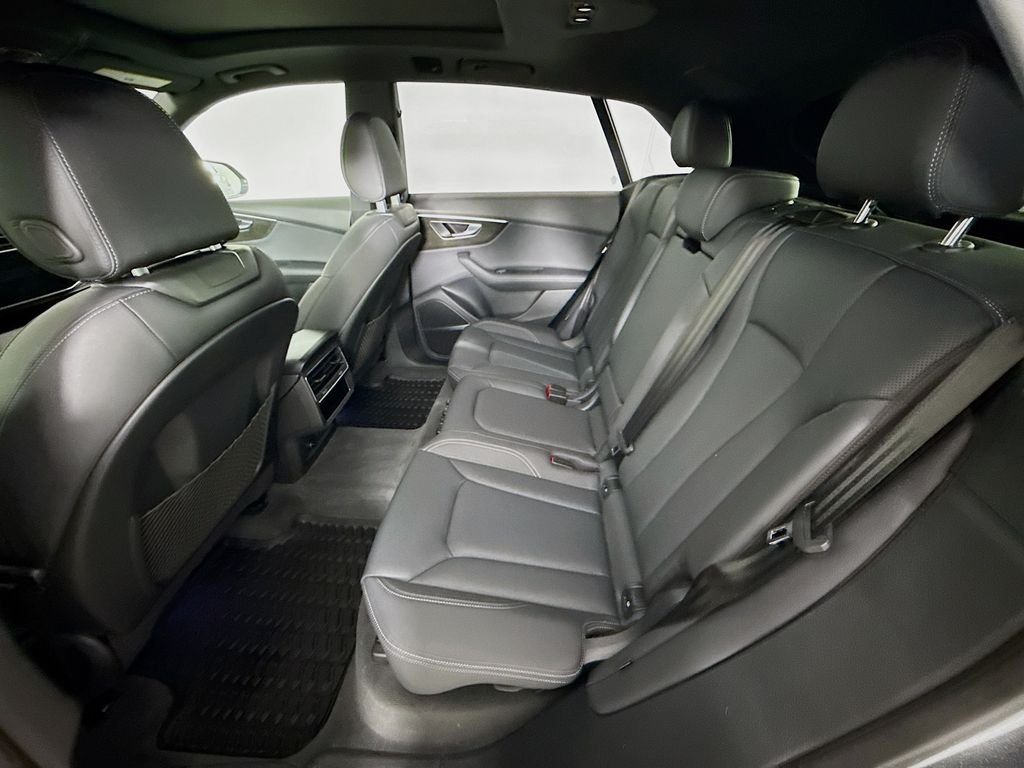 Used 2026 Gray Audi  image 25