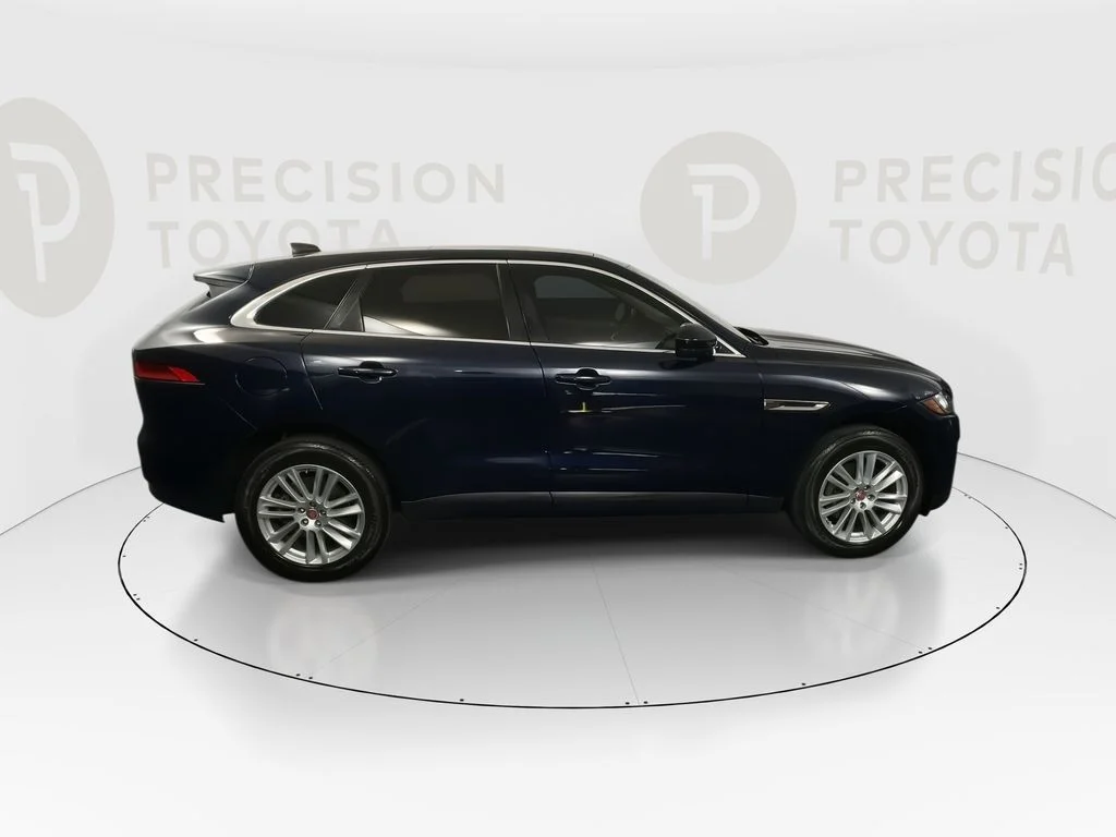 Used 2020 Portofino Blue Metallic Jaguar 30t Prestige image 23