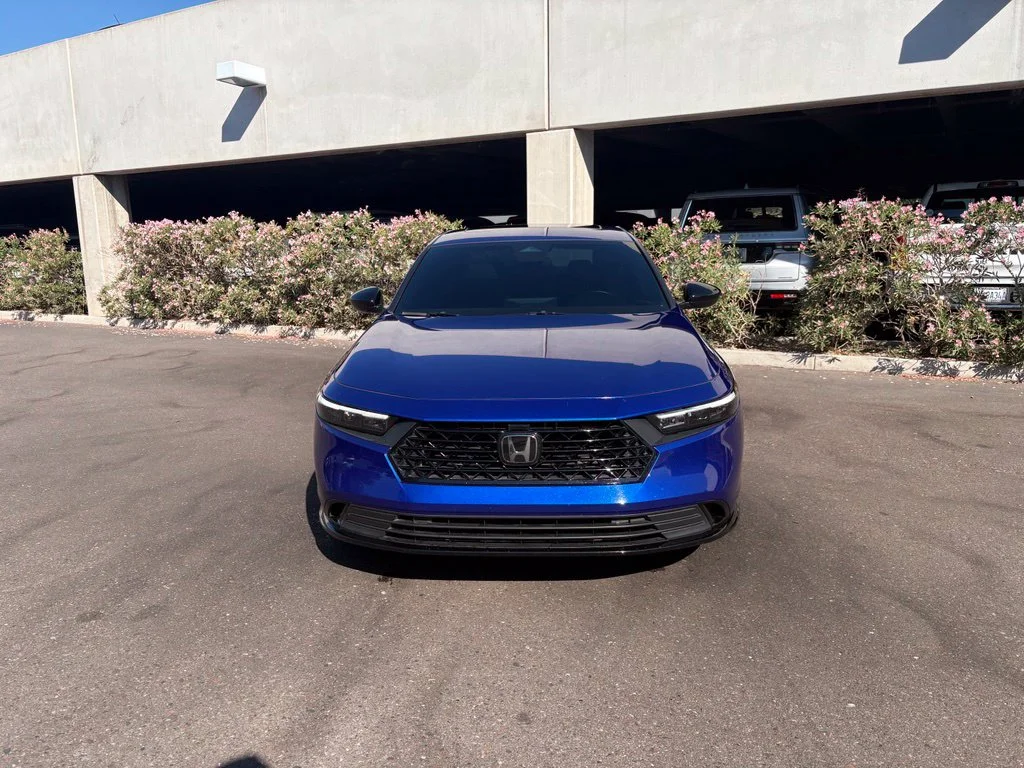 Used 2025  Honda Sport-L image 3