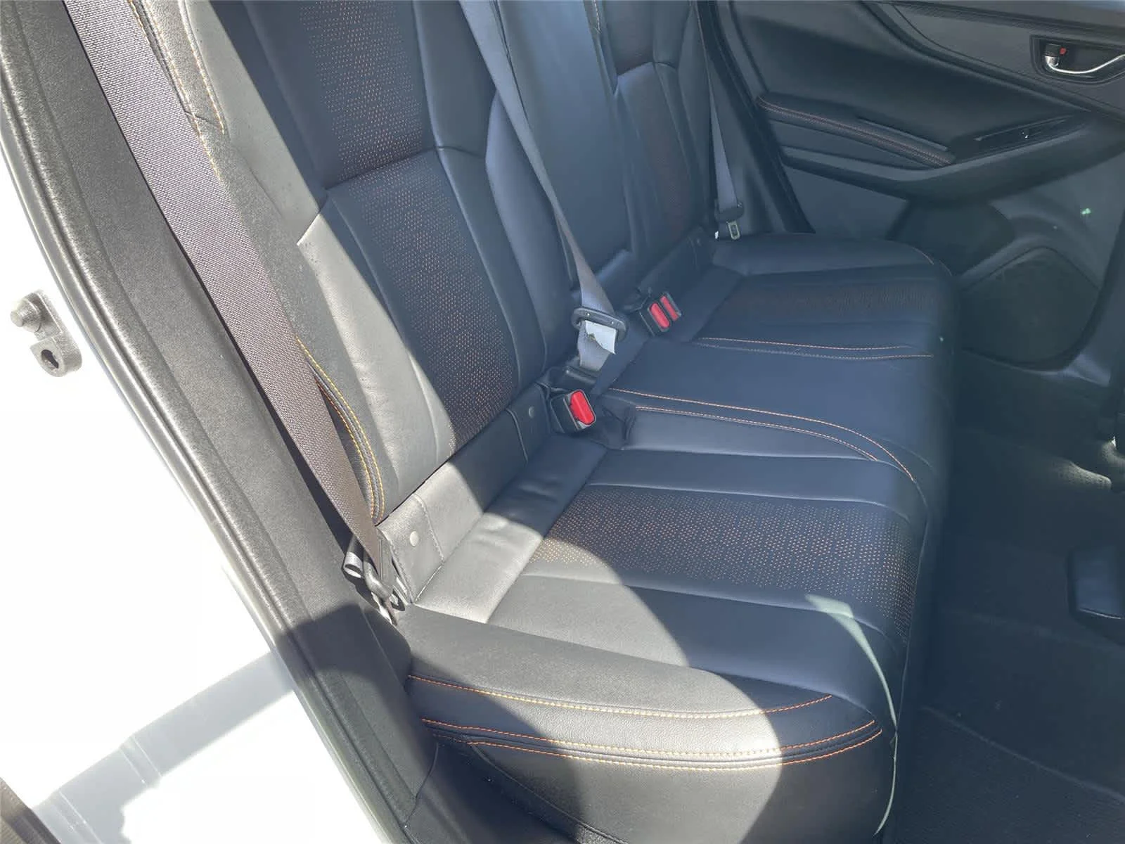 Certified Used 2022 Crystal White Pearl Subaru Limited image 17