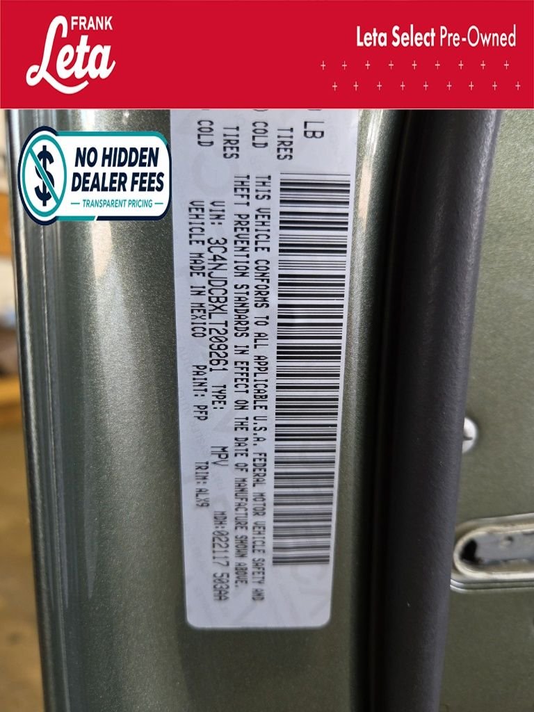 Used 2020 Olive Green Pearlcoat Jeep  image 27