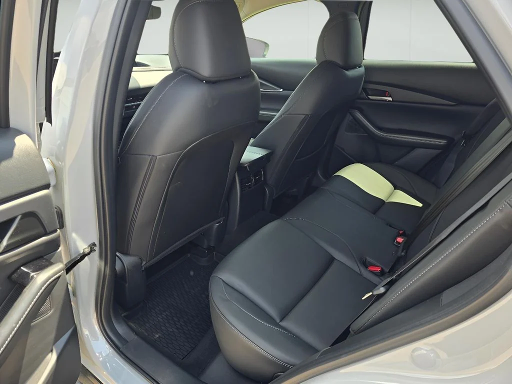 Used 2025 Aero Gray Metallic Mazda 2.5 S Select Sport image 24