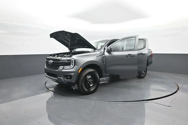 New 2026 Gray Ford XL image 33