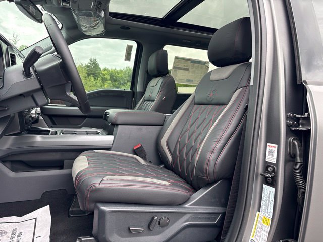 New 2026 Agate Black Metallic Ford Lariat image 40