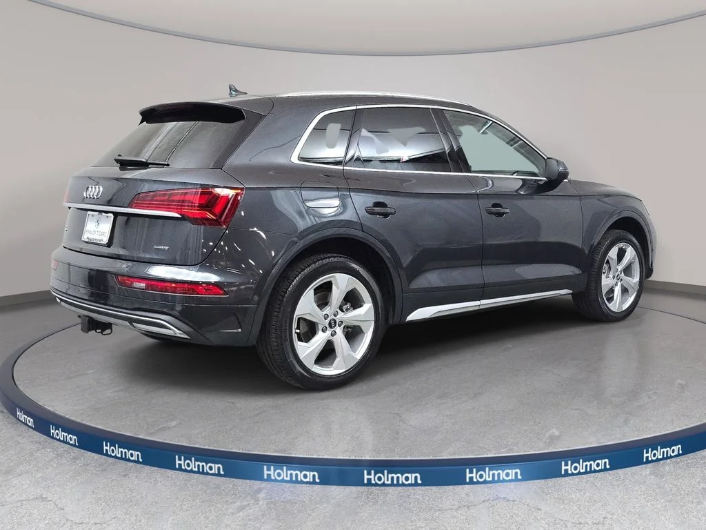 Used 2021 Gray Audi 45 Prestige image 9