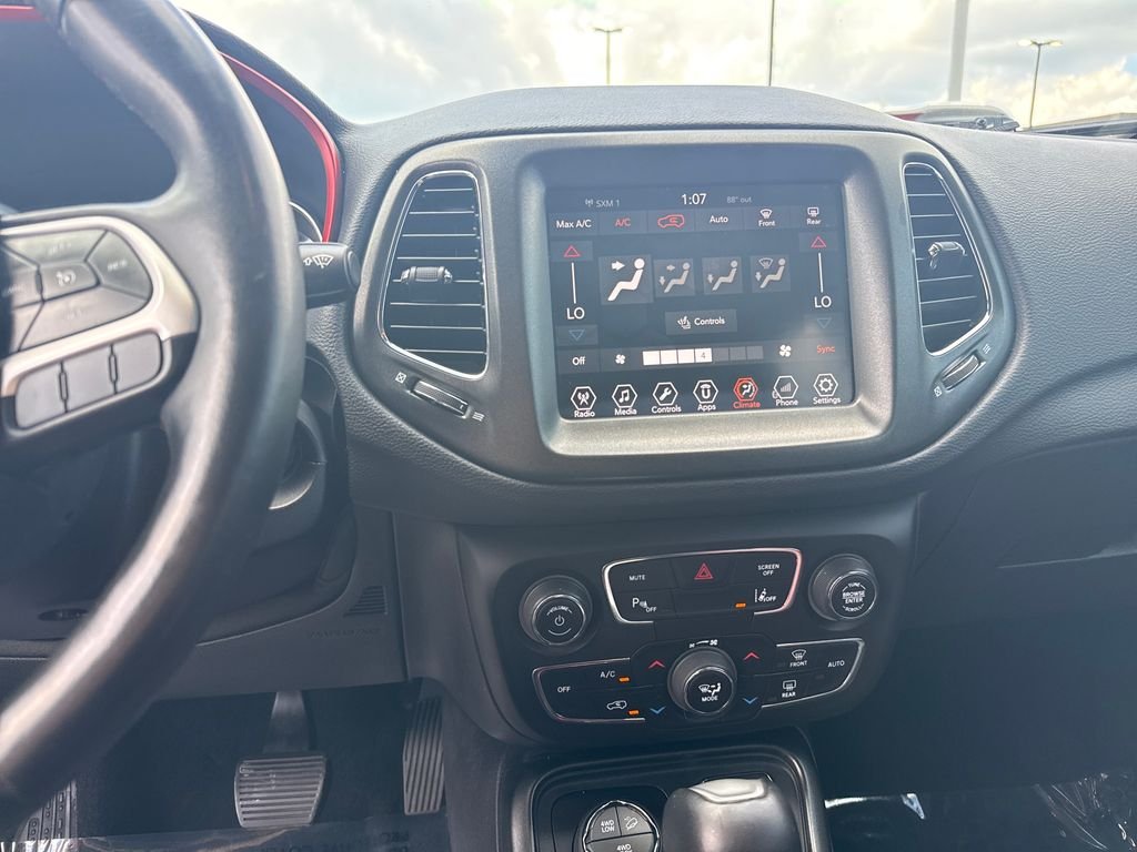 Used 2018 Black Jeep Trailhawk image 18