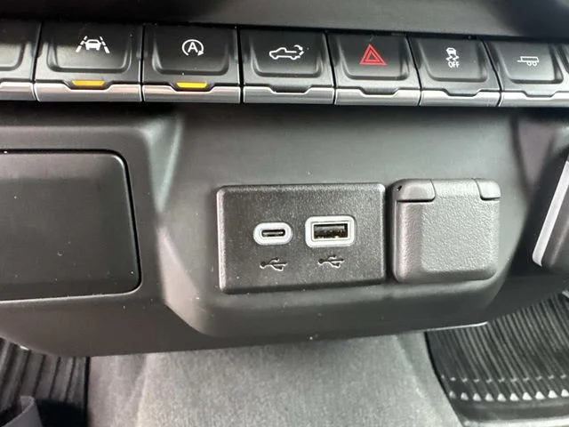 Used 2026 White Chevrolet Custom image 44