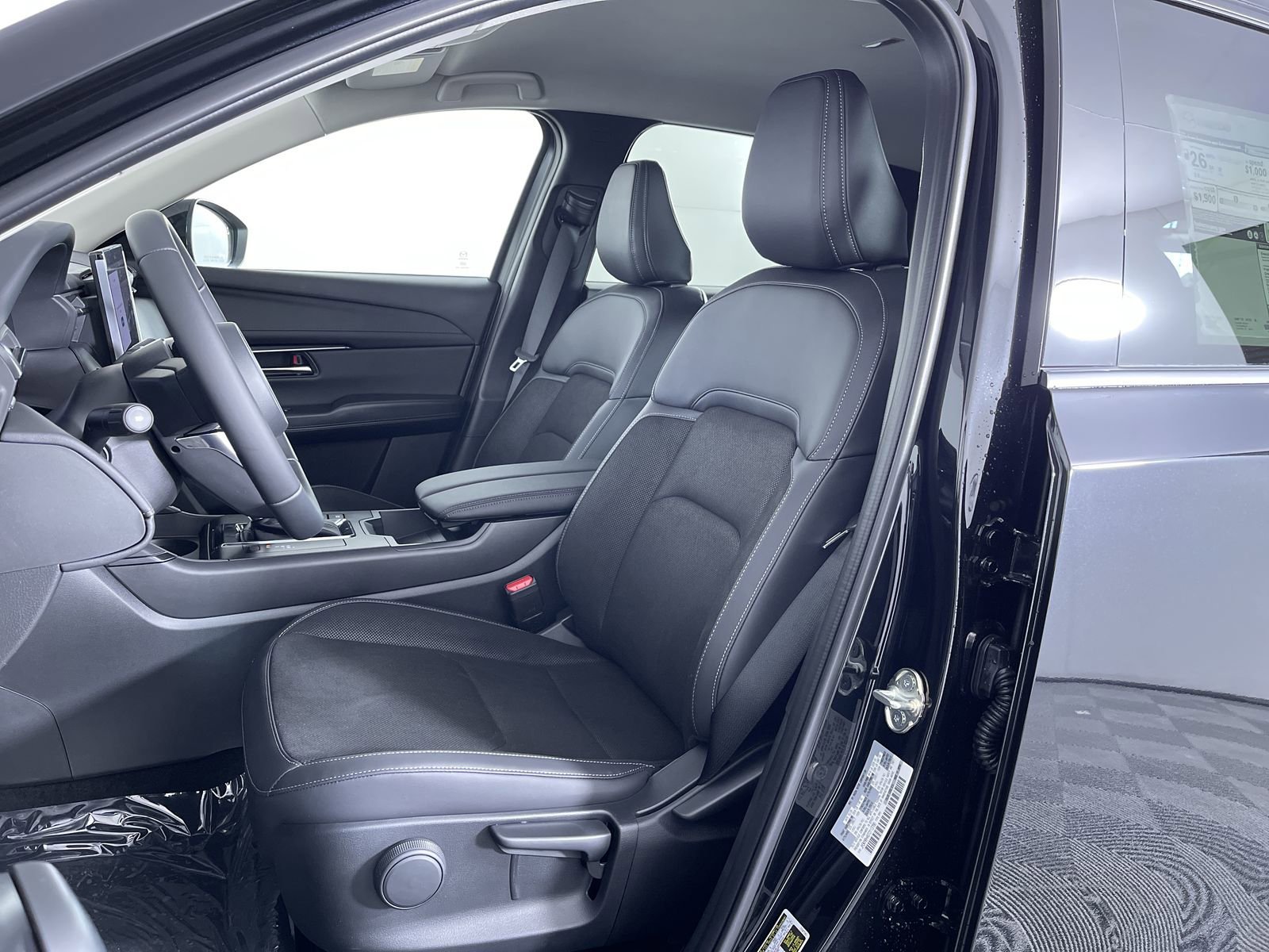 New 2026 Jet Black Mica Mazda 2.5 S Select image 16