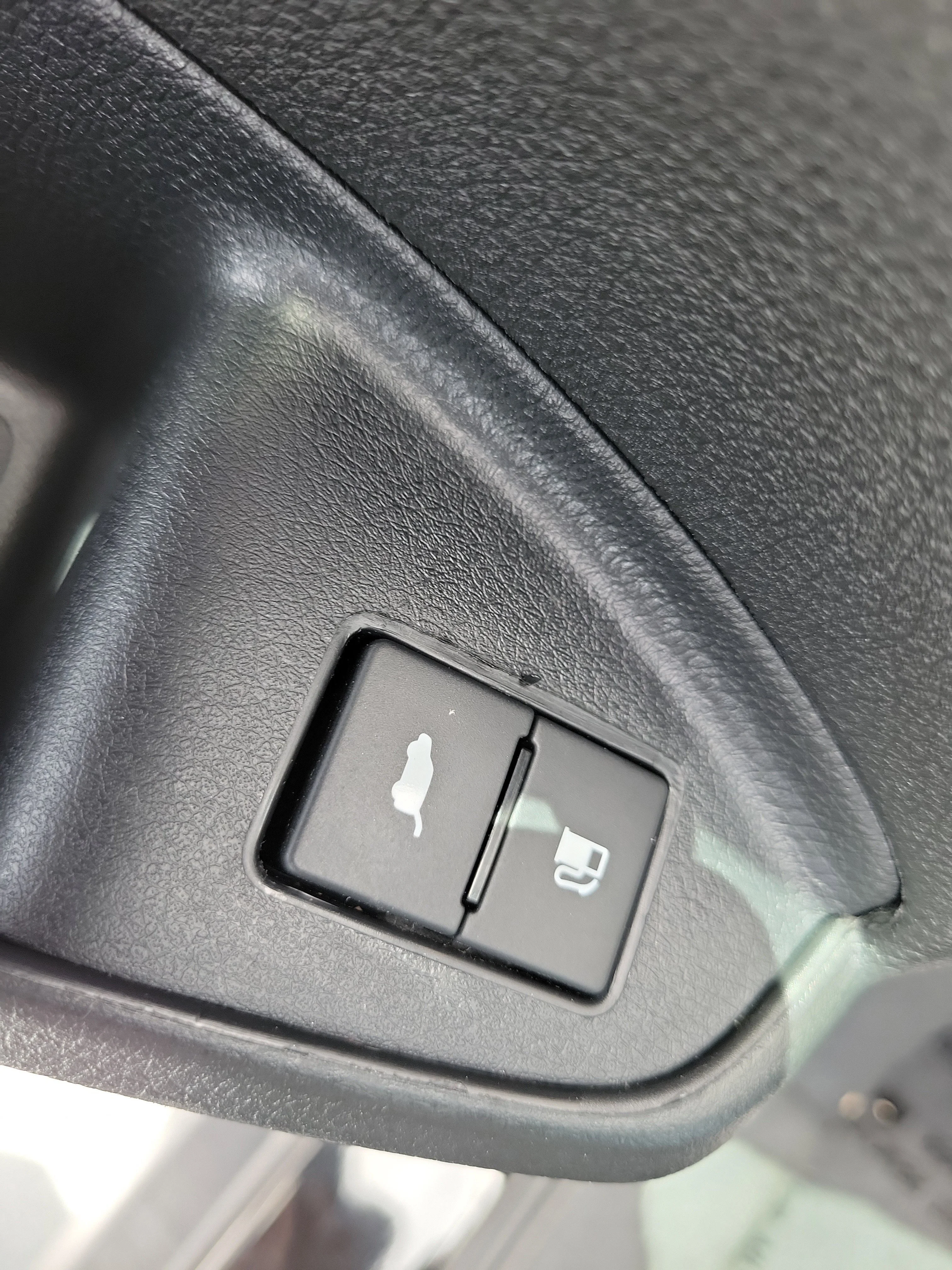 Used 2022 Crystal Black Pearl Honda EX-L image 23