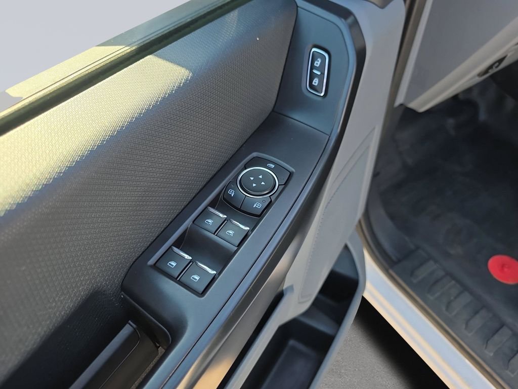 Used 2022 Oxford White Ford XL image 18