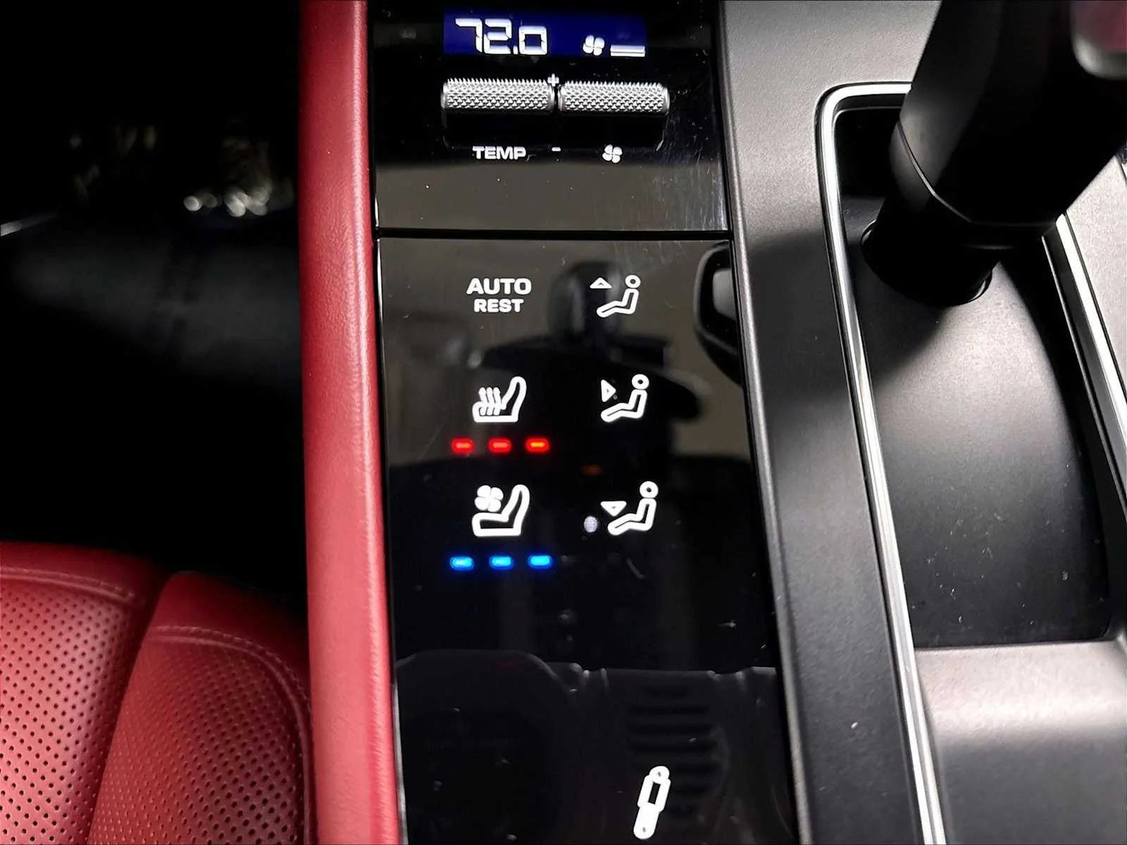 Certified Used 2022 Chalk Porsche GTS image 37