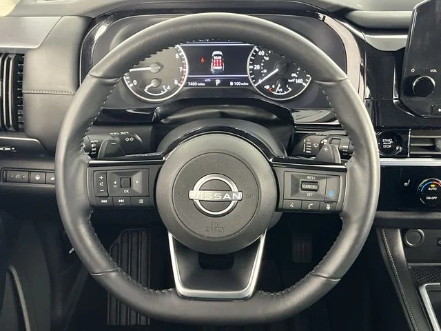 Used 2025 Black Nissan SL image 15