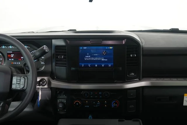 New 2026 Carbonized Gray Metallic Ford F-250® XLT image 31