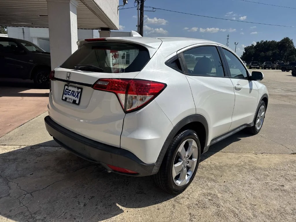 Used 2021 White Honda LX image 10
