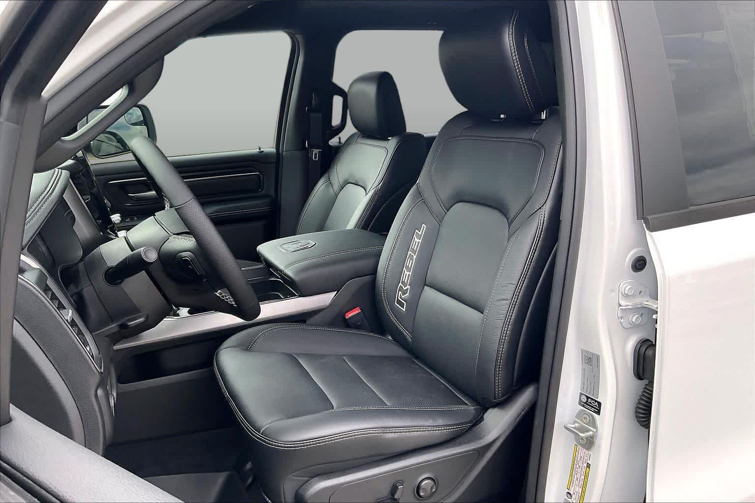 New 2026 Bright White Clear-Coat Exterior Paint RAM Rebel image 9