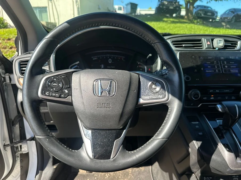 Used 2020 White Honda EX-L image 40