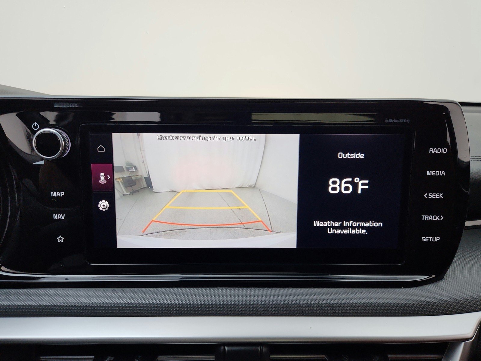 Used 2022 Glacial White Pearl Kia GT-Line image 35