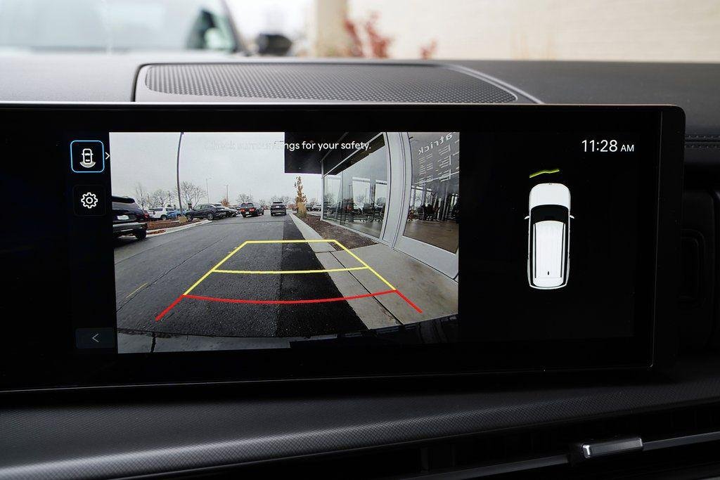 New 2026 Phantom Black Hyundai SE image 18