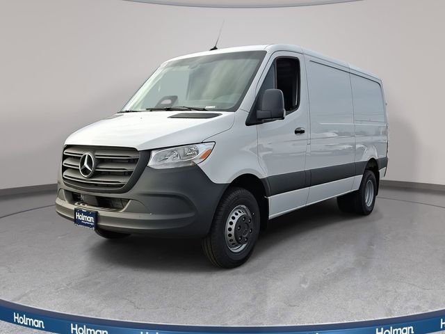 2026 Mercedes-Benz Sprinter 3500 144 WB HO's photo